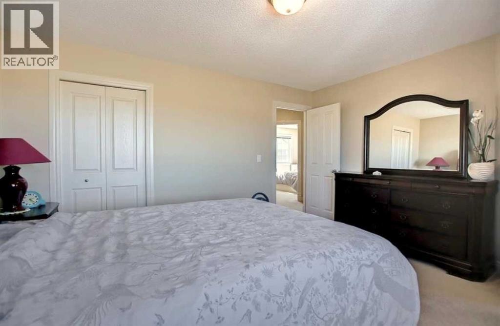 77 silverado creek Crescent SW — photo 19