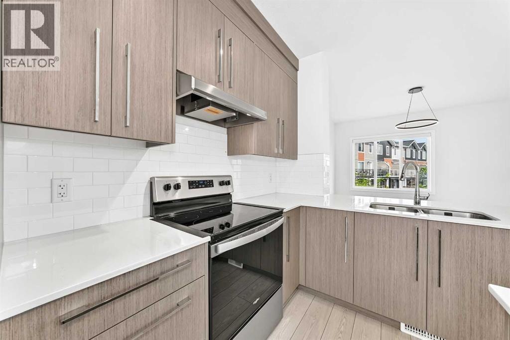 802, 335 Creekside Boulevard SW — photo 9