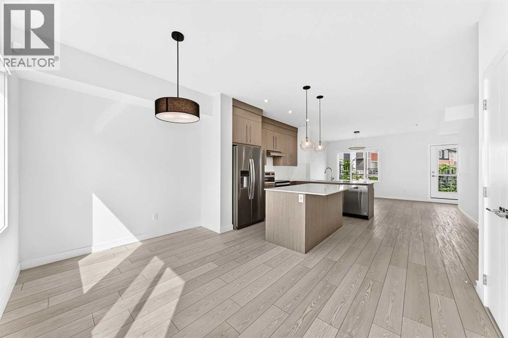 802, 335 Creekside Boulevard SW — photo 16