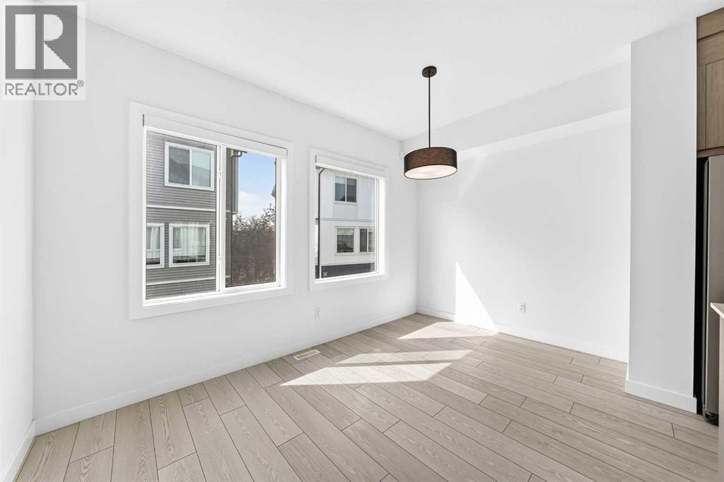 802, 335 Creekside Boulevard SW — photo 15