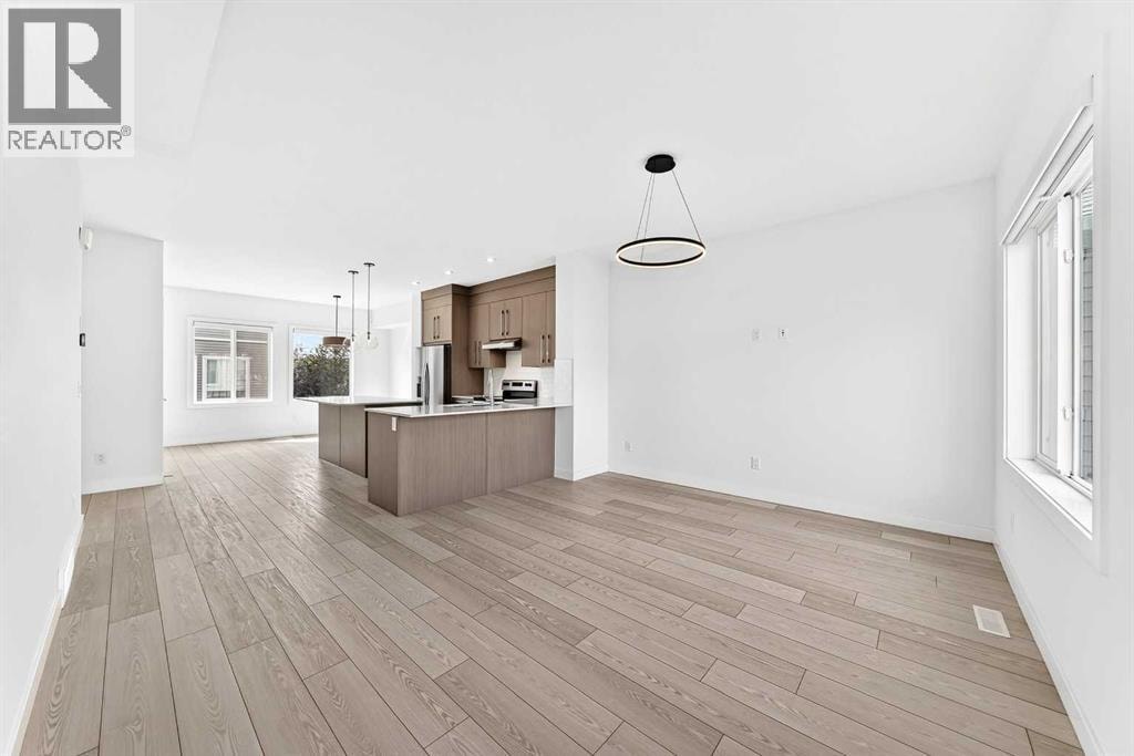 802, 335 Creekside Boulevard SW — photo 21