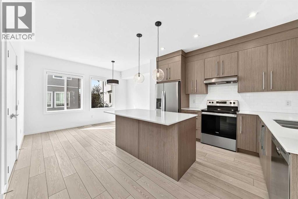 802, 335 Creekside Boulevard SW — photo 12