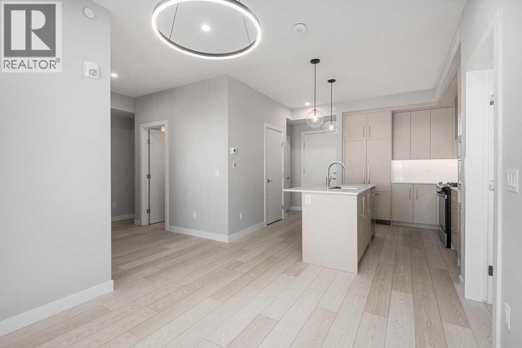 612, 8230 Broadcast Avenue — photo 13