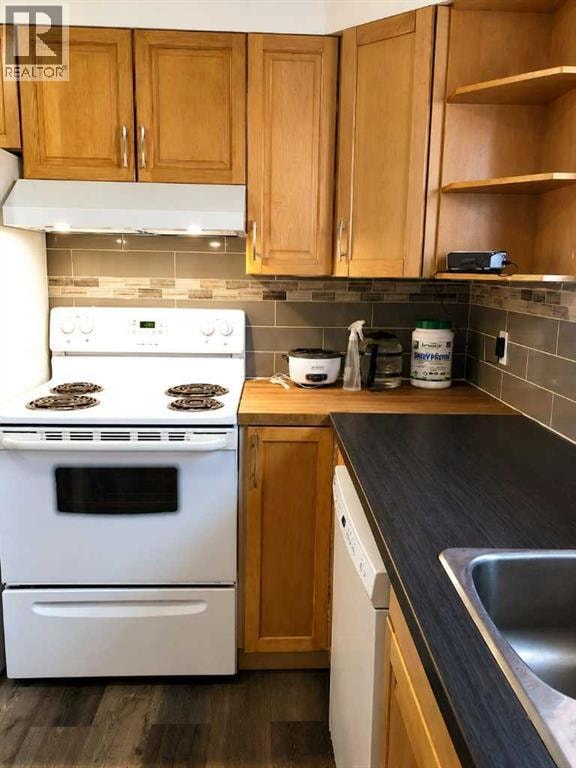604 69 Avenue SW — photo 24