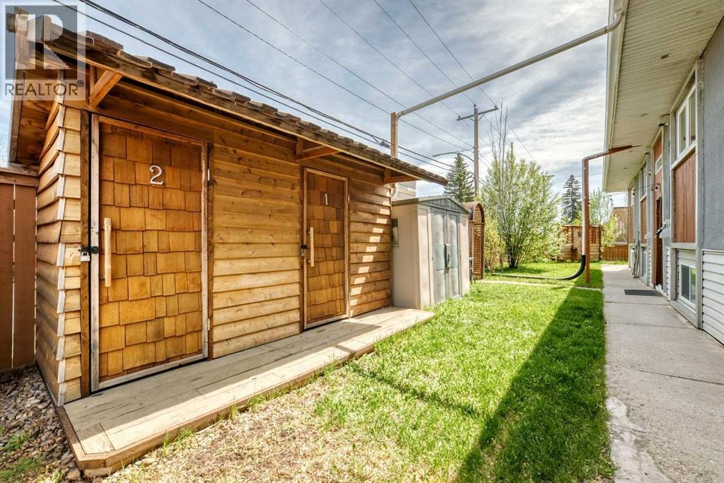 604 69 Avenue SW — photo 14
