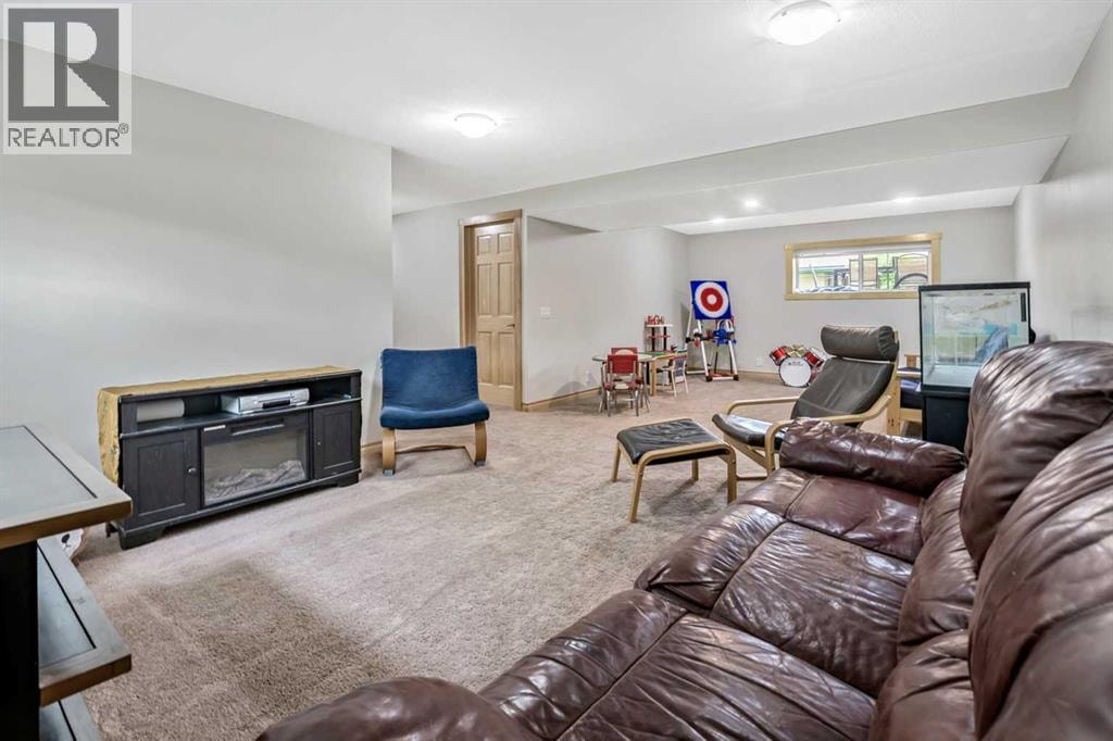 12 Robinson Drive — photo 28
