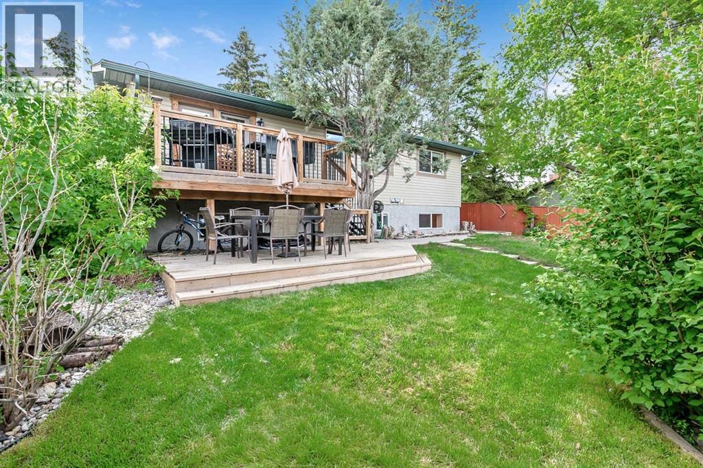 12 Robinson Drive — photo 46