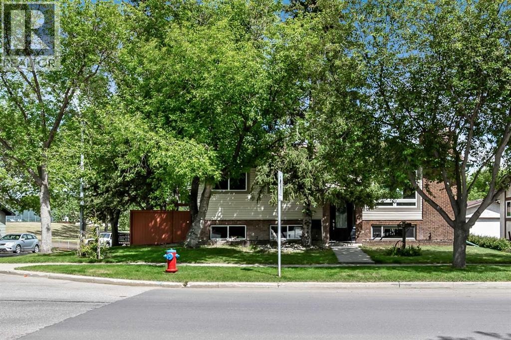12 Robinson Drive — photo 2