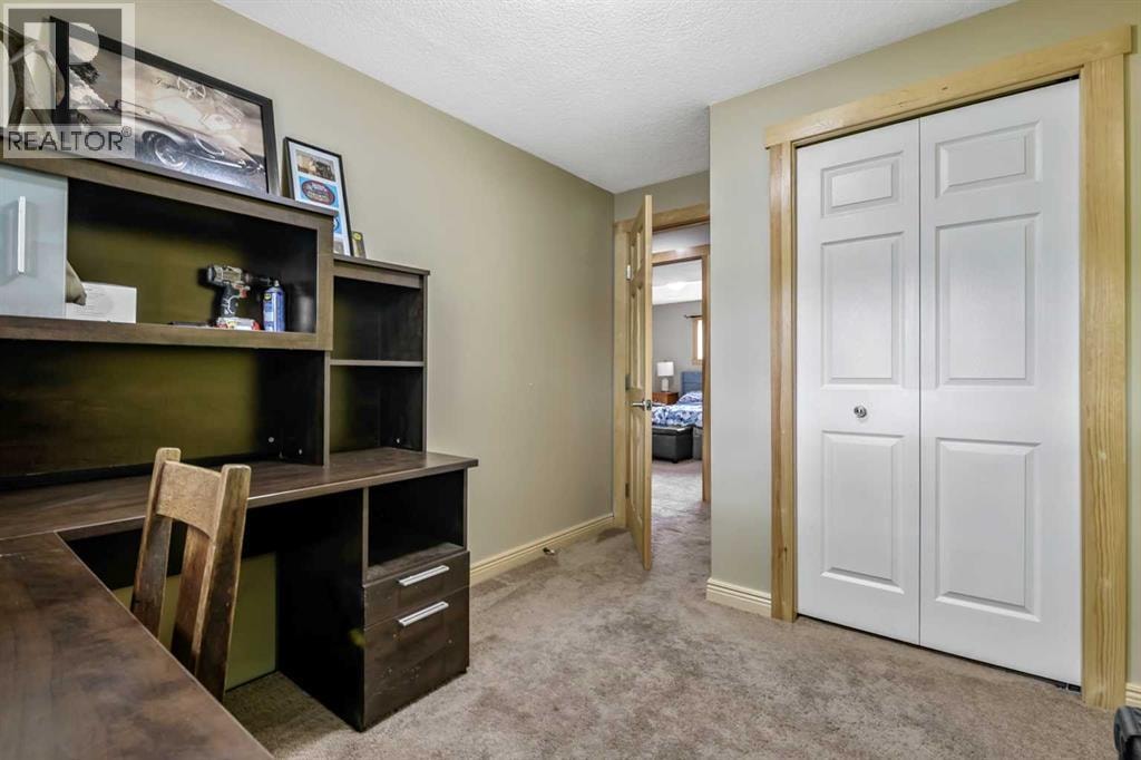 12 Robinson Drive — photo 39