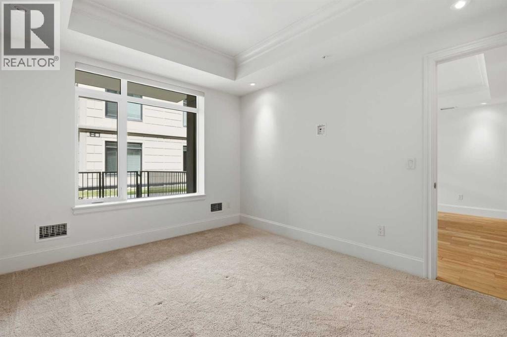 105, 221 Quarry Way SE — photo 37