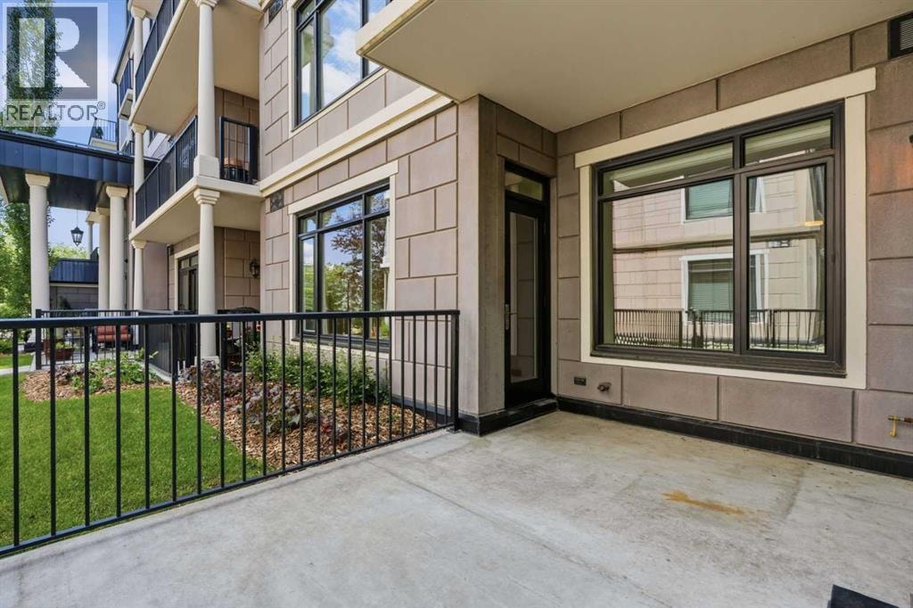 105, 221 Quarry Way SE — photo 10