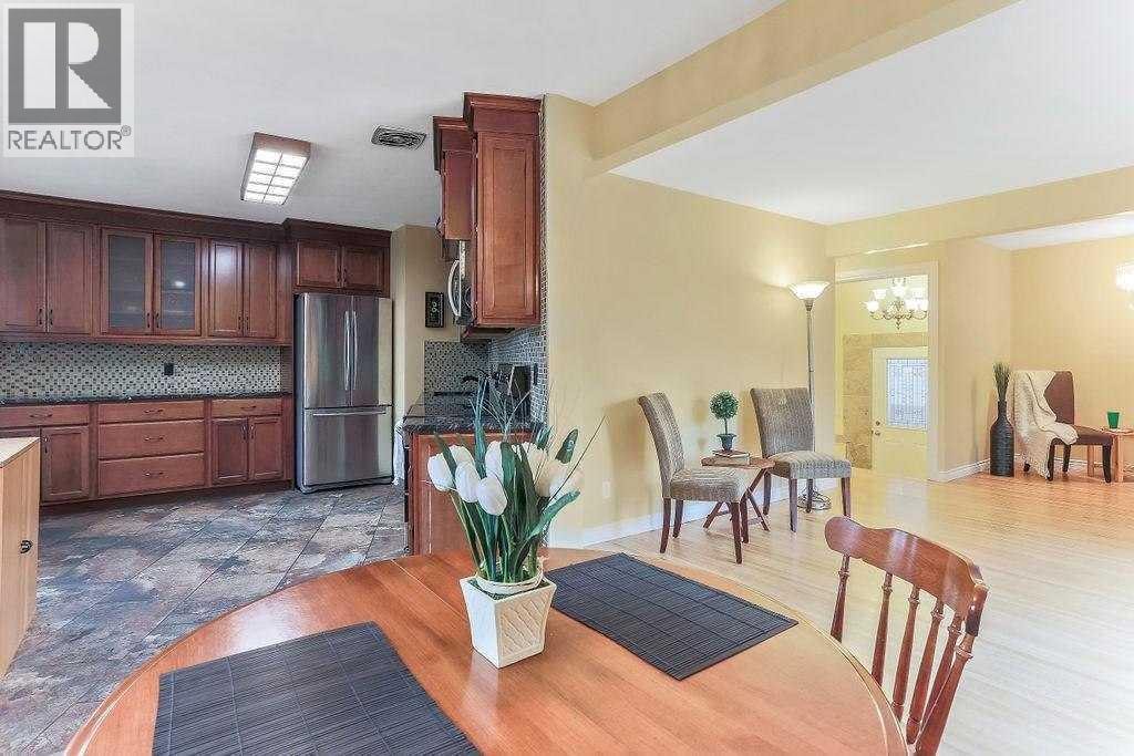 4604 Brisebois Drive NW — photo 10