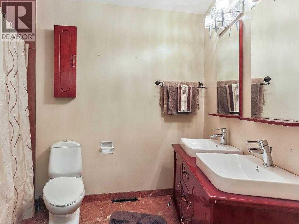 4604 Brisebois Drive NW — photo 11