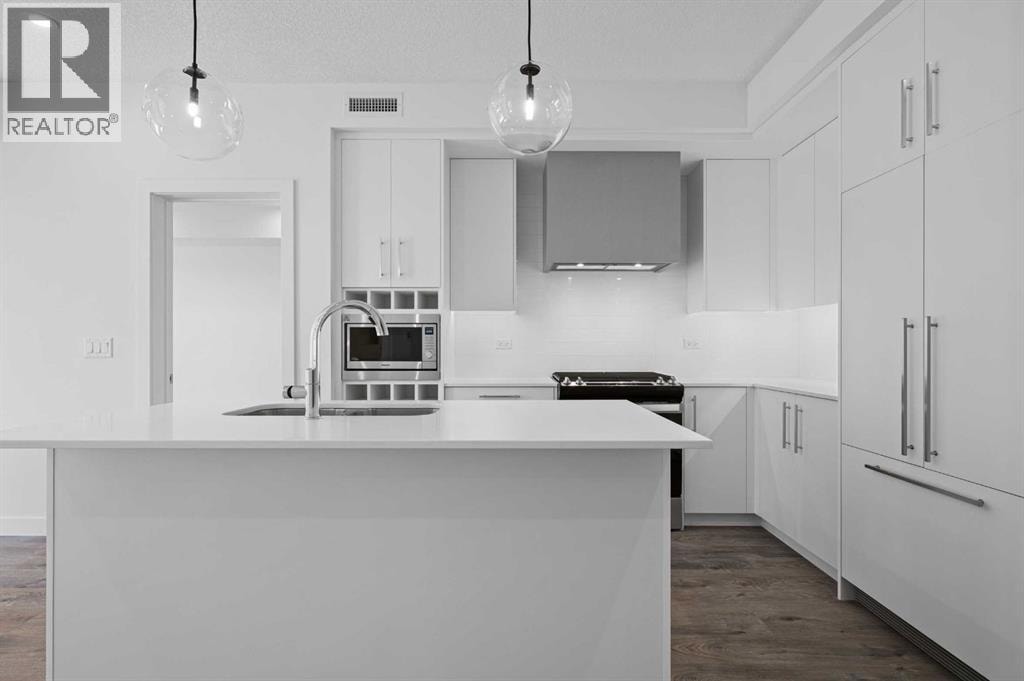 315, 8370 Broadcast Avenue SW — photo 4