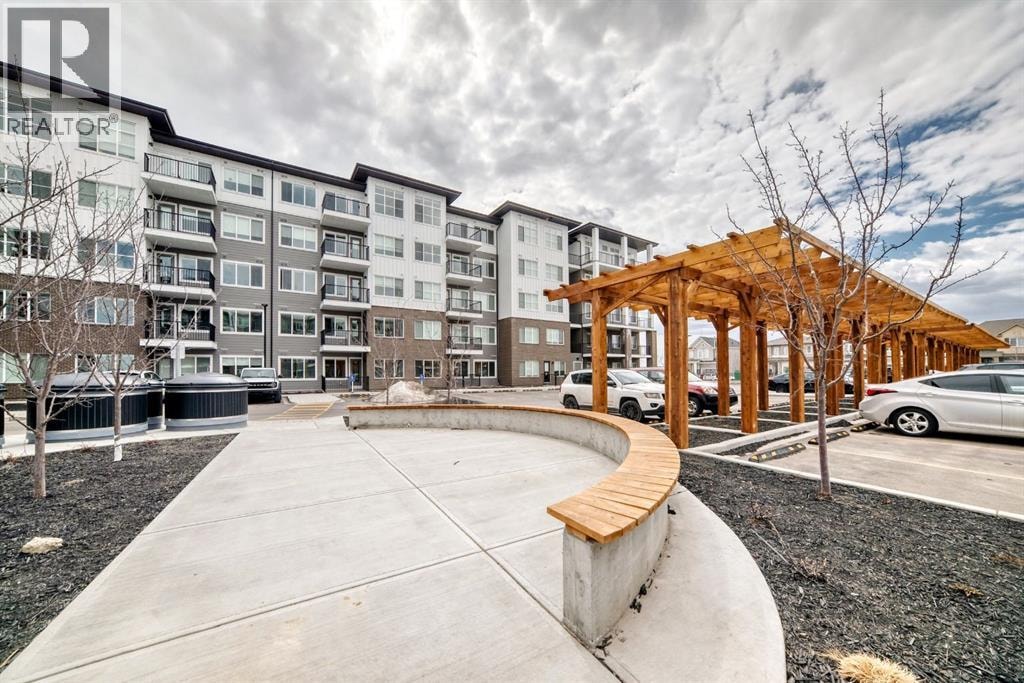 1118, 44 Skyview Parkway