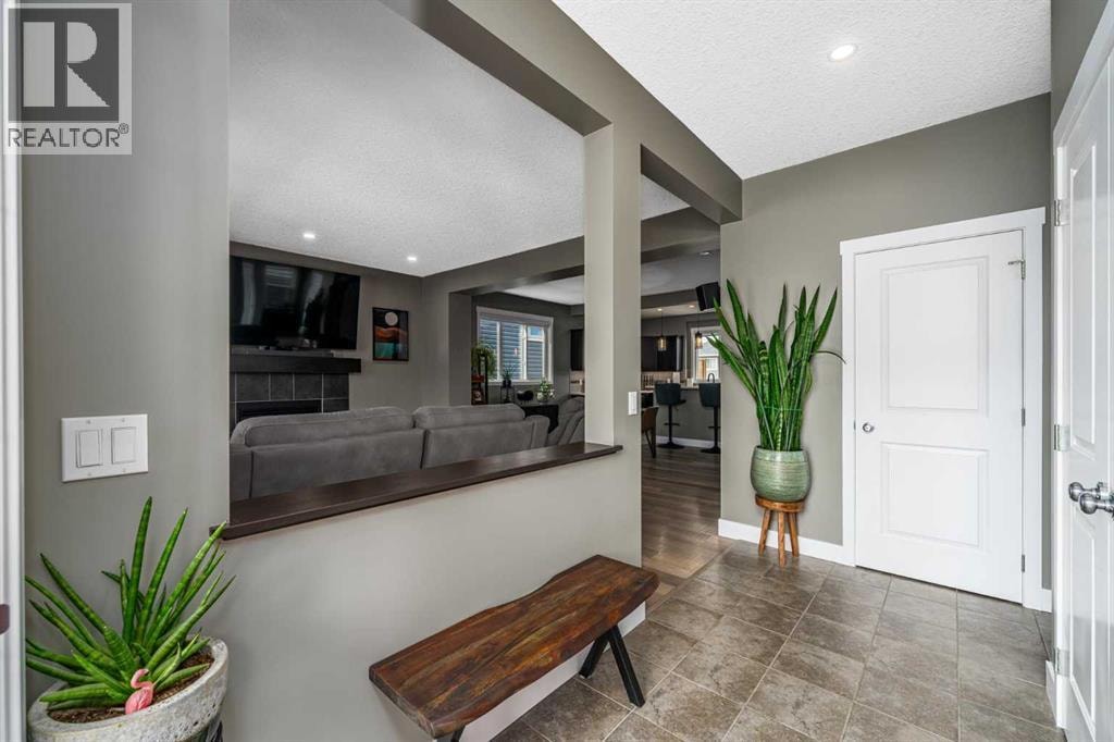 435 River Heights Crescent — photo 8