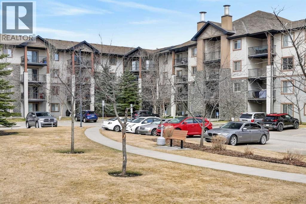 2329, 8 Bridlecrest Drive SW