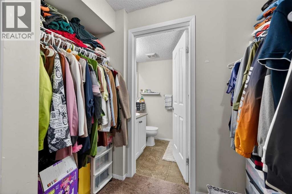 2329, 8 Bridlecrest Drive SW — photo 15