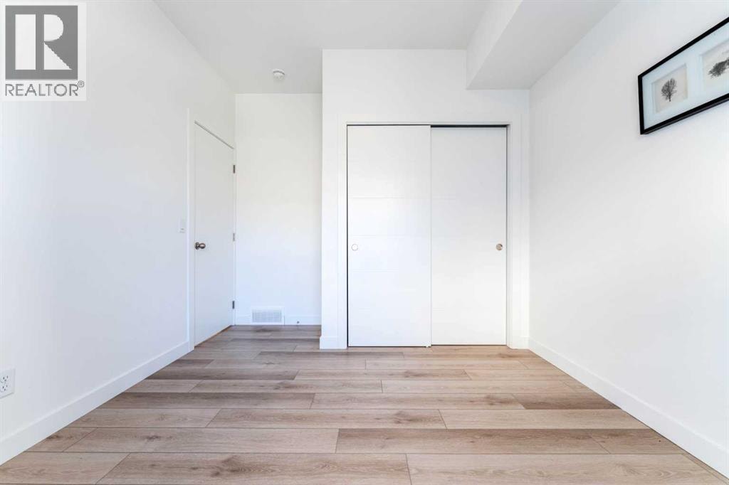 120 Spring Creek Common SW — photo 32
