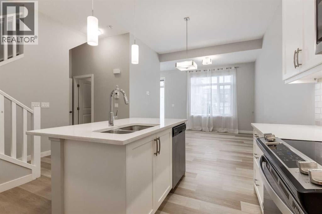 212 Crestbrook Common SW — photo 8