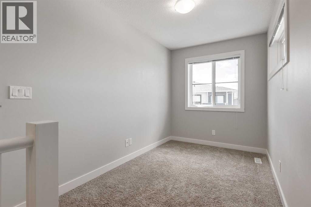 212 Crestbrook Common SW — photo 14