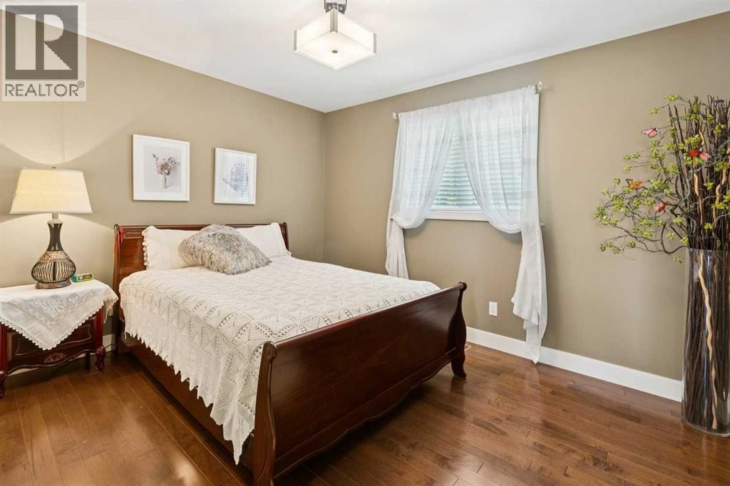 41 Sidon Crescent SW — photo 36