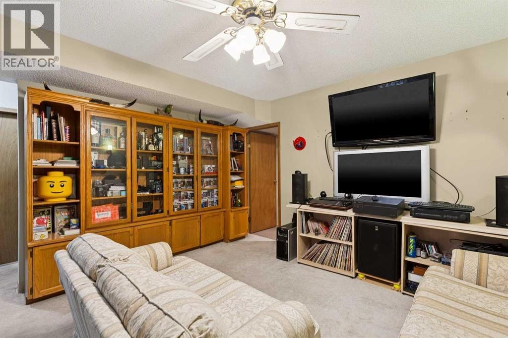 41 Sidon Crescent SW — photo 40