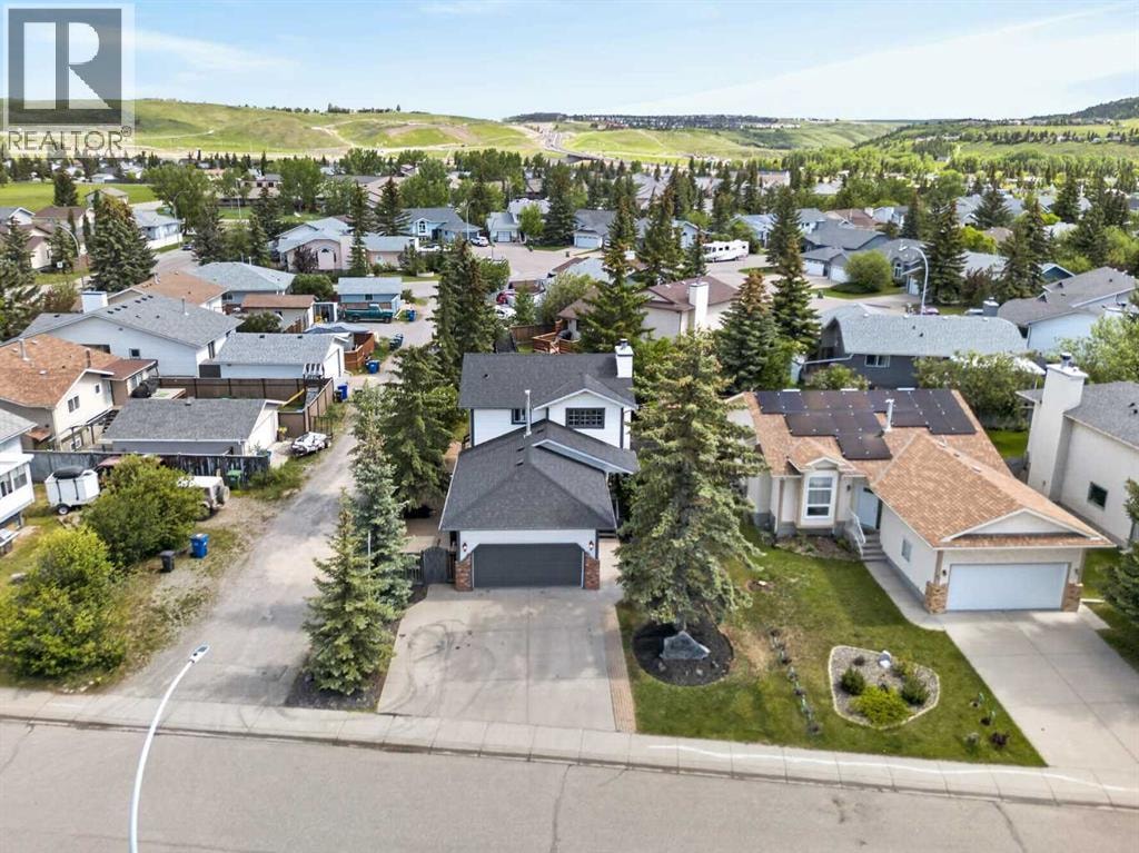 70 West Mackay Crescent — photo 20