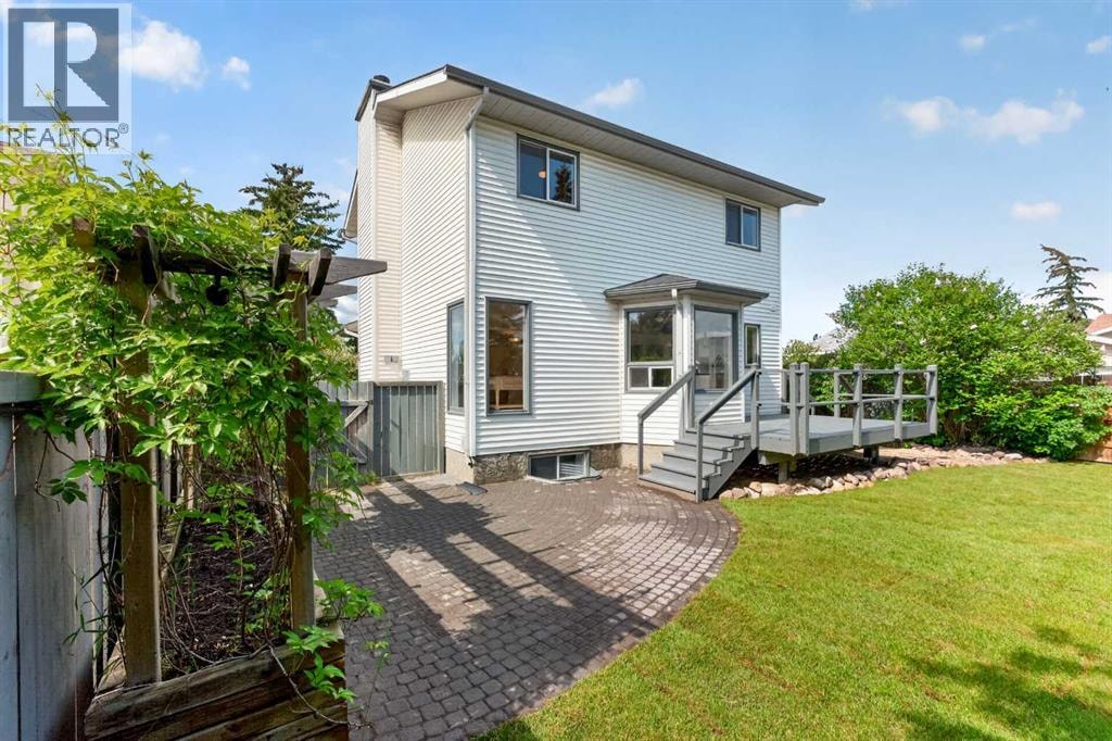 70 West Mackay Crescent — photo 19