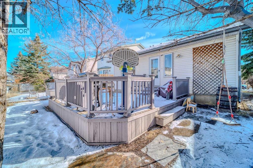 239 Arbour Wood Close NW — photo 35