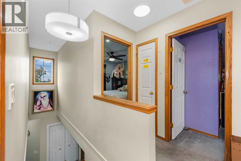 7820 Laguna Way NE — photo 15