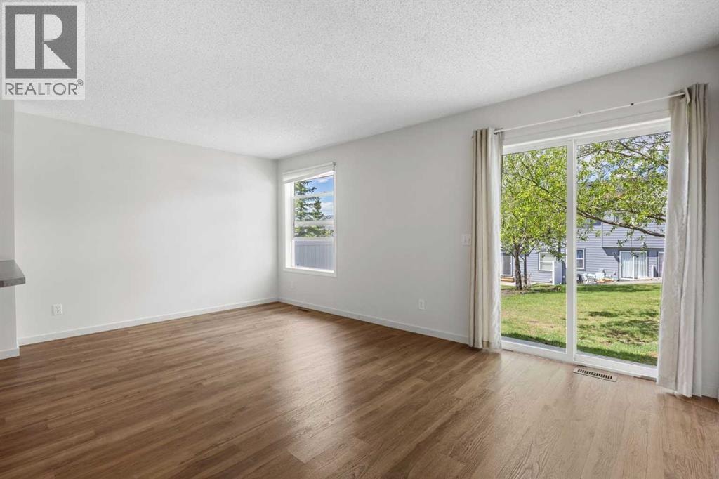 27 Panatella Villas NW — photo 13
