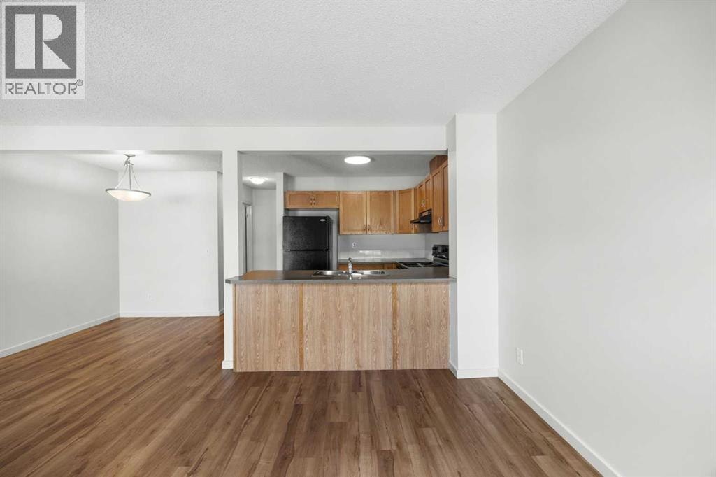 27 Panatella Villas NW — photo 9