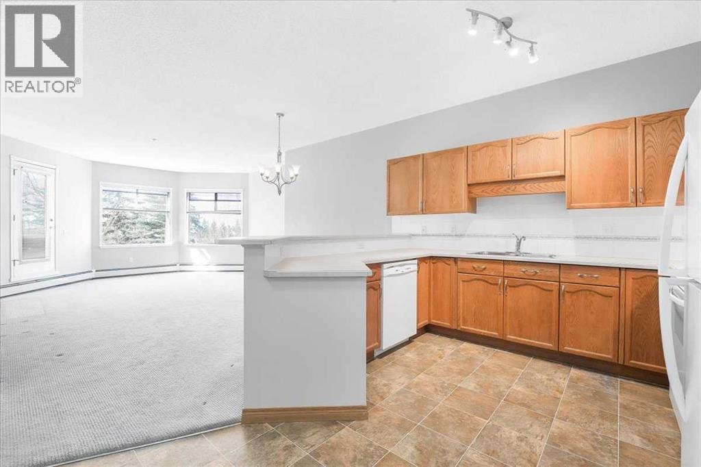 302, 200 Lincoln Way SW — photo 10