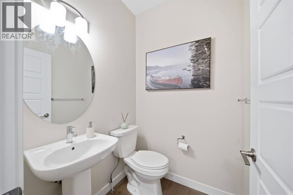304 Creekrun Crescent SW — photo 14