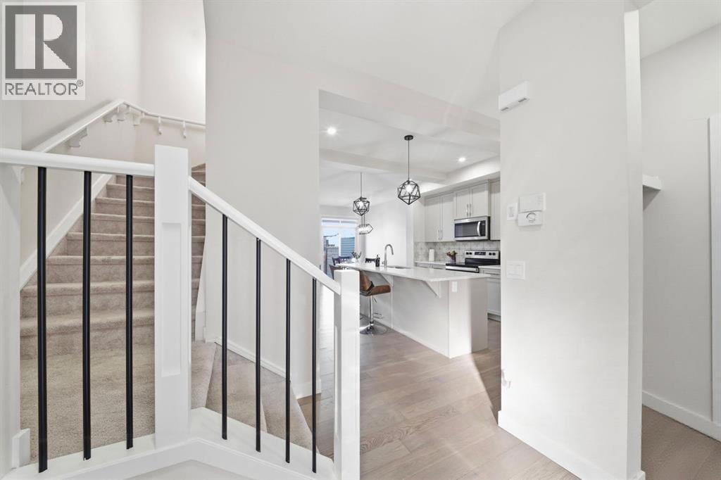 304 Creekrun Crescent SW — photo 15