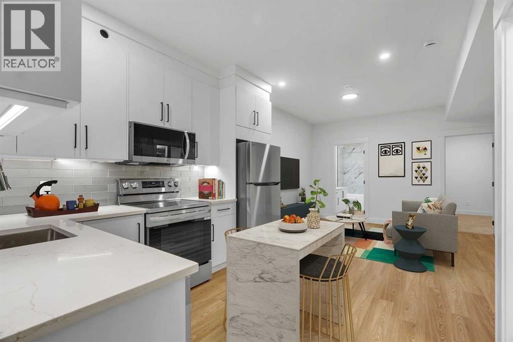 4606 82 Street NW — photo 24