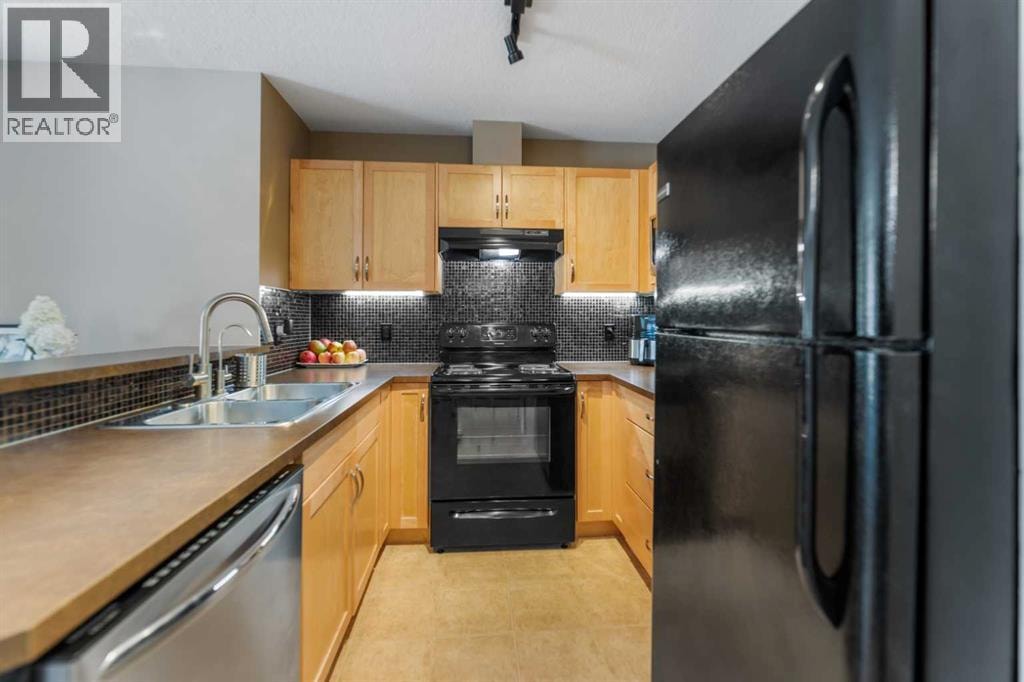 2218, 115 Prestwick Villas SE — photo 16
