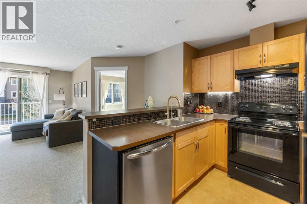 2218, 115 Prestwick Villas SE — photo 13