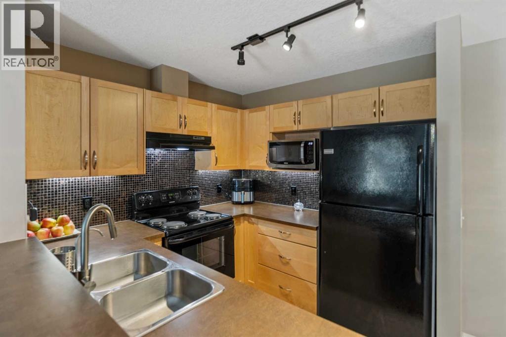 2218, 115 Prestwick Villas SE — photo 4