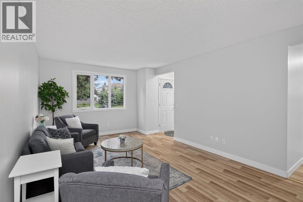 86, 203 Lynnview Road SE