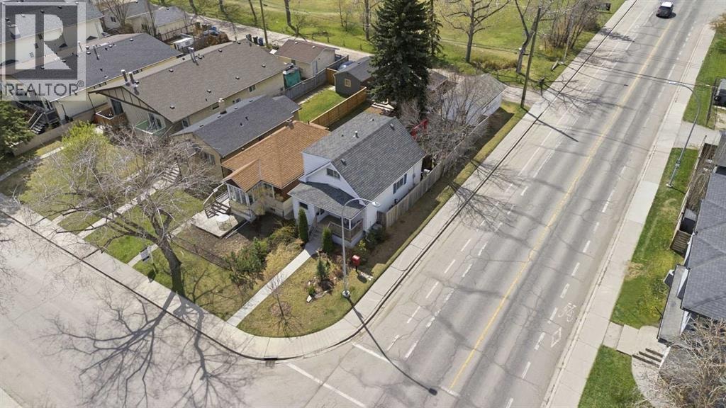 2801 26A Street SW — photo 28