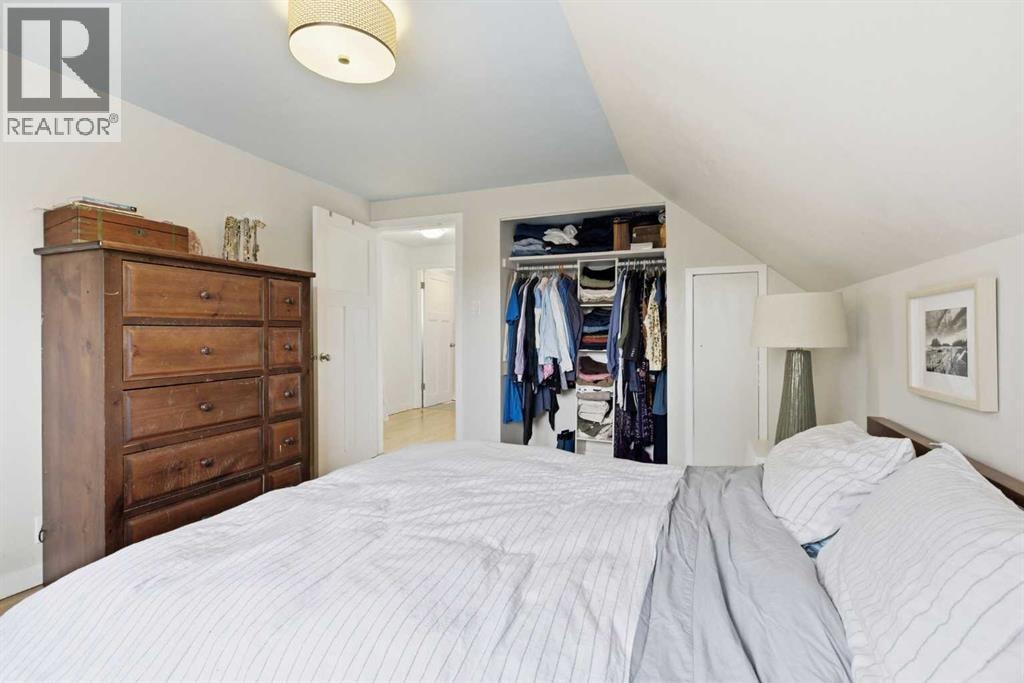2801 26A Street SW — photo 15