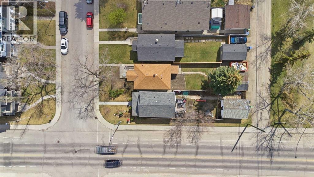 2801 26A Street SW — photo 27