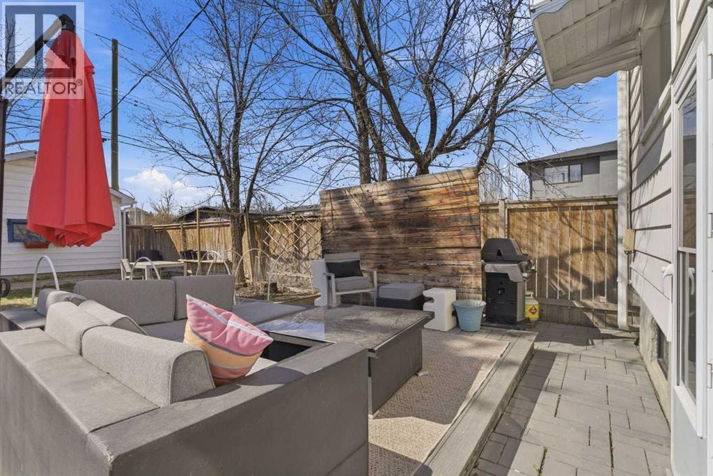 2801 26A Street SW — photo 24