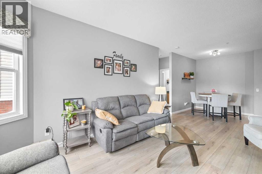 220, 8 Prestwick Pond Terrace SE — photo 3