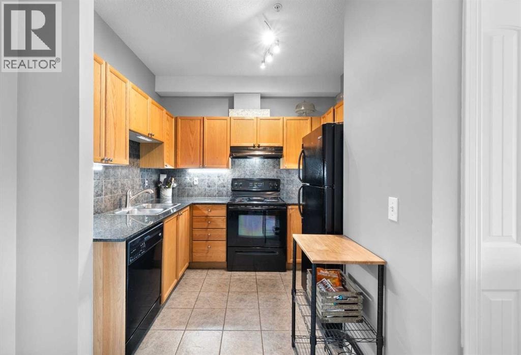 220, 8 Prestwick Pond Terrace SE — photo 11
