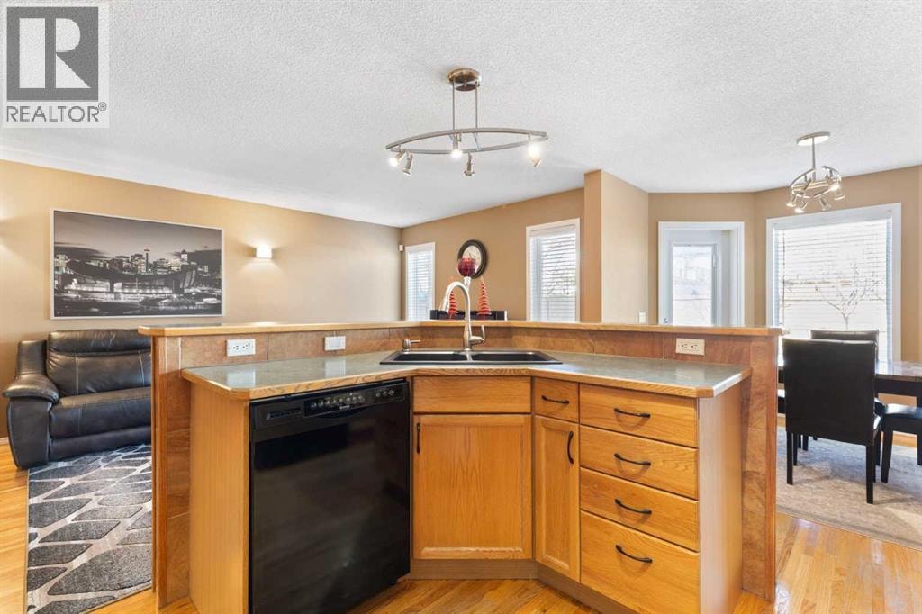 227 Bridlewood Circle SW — photo 9