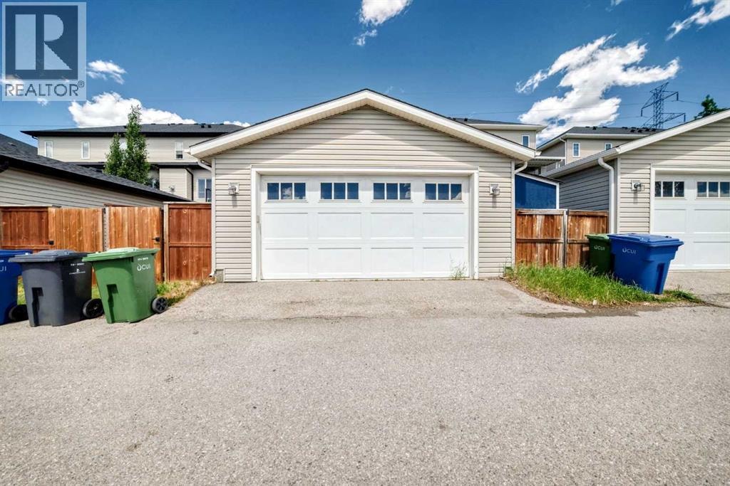 320 Rainbow Falls Green — photo 48