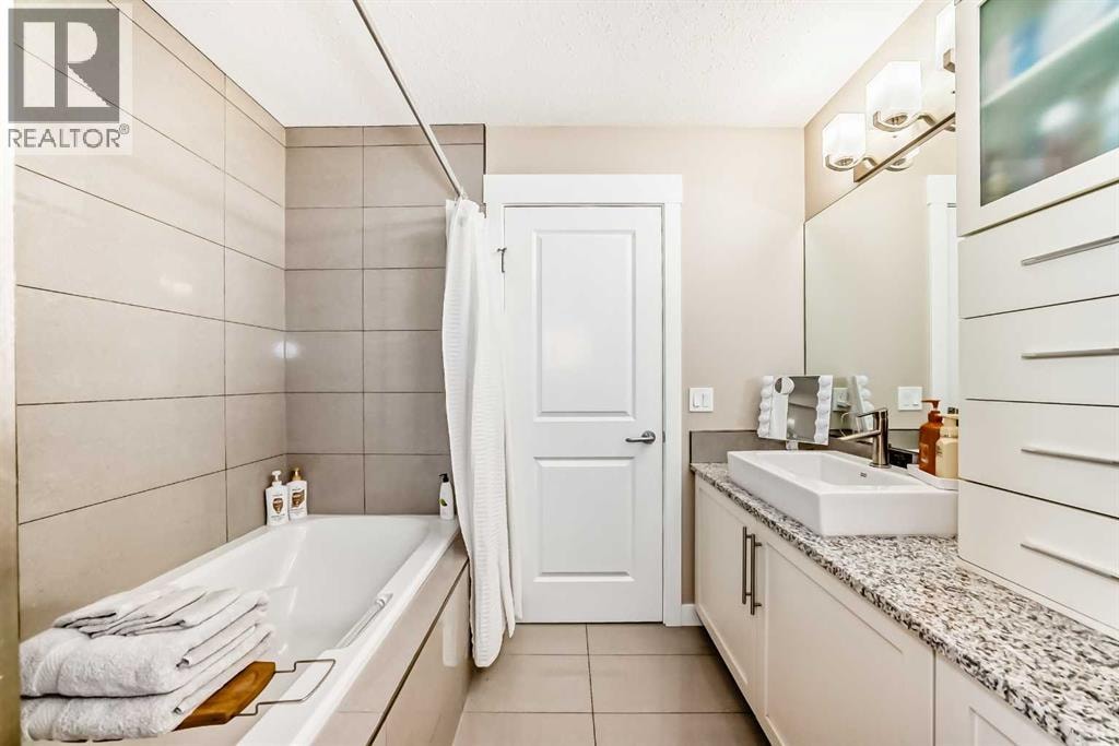 320 Rainbow Falls Green — photo 30